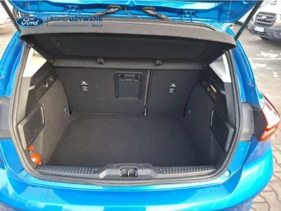 NIEBIESKI HATCHBACK FORD FOCUS z 2023 r., BENZYNA, skrzynia biegów MANUALNA 92KM, zdjęcie 27 z 28