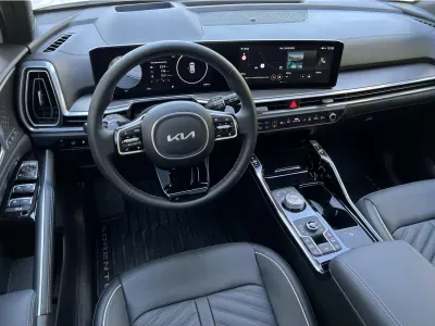 BIAŁY SUV KIA SORENTO IV z 2024 r., DIESEL, skrzynia biegów AUTOMATYCZNA 193KM, zdjęcie 15 z 17