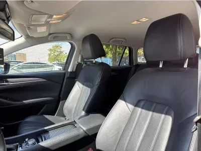 CZERWONY KOMBI MAZDA 6 z 2022 r., BENZYNA, skrzynia biegów AUTOMATYCZNA 165KM, zdjęcie 18 z 19