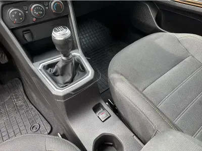 POMARAŃCZOWY HATCHBACK DACIA SANDERO III z 2022 r., BENZYNA, skrzynia biegów MANUALNA 90KM, zdjęcie 3 z 18