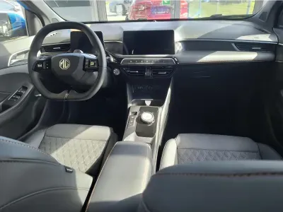 NIEBIESKI HATCHBACK MG 3 HYBRID+ z 2026 r., HYBRYDA/BENZYNA, skrzynia biegów AUTOMATYCZNA 195KM, zdjęcie 11 z 16