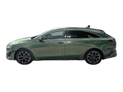 ZIELONY KOMBI KIA PROCEED z 2023 r., BENZYNA, skrzynia biegów AUTOMATYCZNA 160KM, zdjęcie 3 z 19