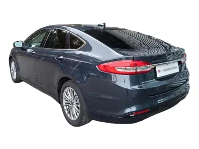 NIEBIESKI HATCHBACK FORD MONDEO LIM. z 2021 r., DIESEL, skrzynia biegów AUTOMATYCZNA 150KM, zdjęcie 6 z 15
