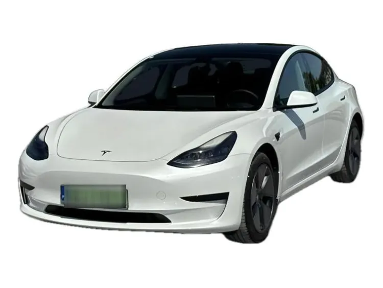 BIAŁY SEDAN TESLA MODEL 3 z 2022 r., ELEKTRYCZNY, skrzynia biegów AUTOMATYCZNA 306KM, zdjęcie główne