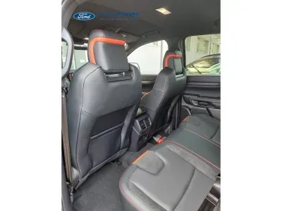 SZARY SUV FORD RANGER z 2024 r., BENZYNA, skrzynia biegów AUTOMATYCZNA 215KM, zdjęcie 10 z 33
