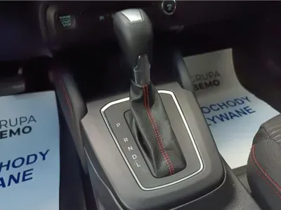 CZARNY KOMBI FORD FOCUS z 2025 r., HYBRYDA/BENZYNA, skrzynia biegów AUTOMATYCZNA 155KM, zdjęcie 14 z 16