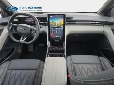 ŻÓŁTY HATCHBACK FORD CAPRI z 2025 r., ELEKTRYCZNY, skrzynia biegów AUTOMATYCZNA 210KM, zdjęcie 25 z 28