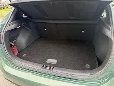 ZIELONY HATCHBACK KIA CEED z 2024 r., BENZYNA, skrzynia biegów AUTOMATYCZNA 103KM, zdjęcie 26 z 27