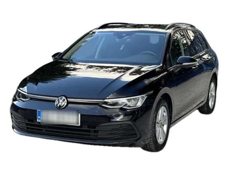 CZARNY KOMBI VOLKSWAGEN GOLF VIII VARIANT z 2023 r., BENZYNA, skrzynia biegów AUTOMATYCZNA 131KM, zdjęcie główne
