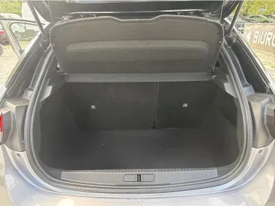 SREBRNY HATCHBACK OPEL CORSA z 2022 r., BENZYNA, skrzynia biegów MANUALNA 101KM, zdjęcie 3 z 19
