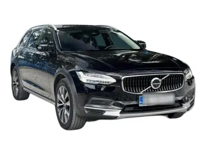 CZARNY KOMBI VOLVO V90 CROSS COUNTRY z 2023 r., DIESEL, skrzynia biegów AUTOMATYCZNA 197KM, zdjęcie 15 z 19