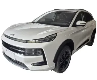 BIAŁY SUV JAC JS6 z 2026 r., BENZYNA, skrzynia biegów AUTOMATYCZNA 174KM, zdjęcie główne