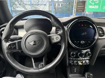 NIEBIESKI HATCHBACK MINI MINI z 2021 r., ELEKTRYCZNY, skrzynia biegów AUTOMATYCZNA 184KM, zdjęcie 10 z 19