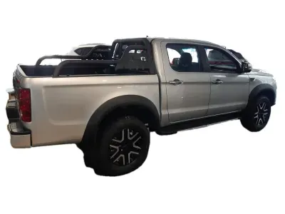 SREBRNY INNE JAC T8 PRO z 2026 r., DIESEL, skrzynia biegów MANUALNA 136KM, zdjęcie 2 z 10