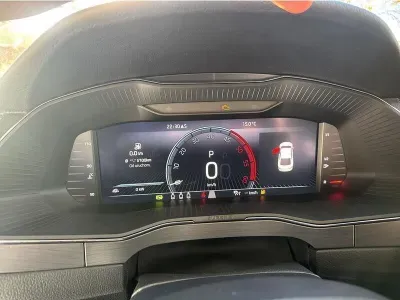 NIEBIESKI HATCHBACK SKODA SUPERB z 2022 r., DIESEL, skrzynia biegów AUTOMATYCZNA 200KM, zdjęcie 15 z 19