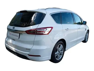 BIAŁY KOMBI FORD S-MAX z 2022 r., BENZYNA, skrzynia biegów AUTOMATYCZNA 150KM, zdjęcie 12 z 18