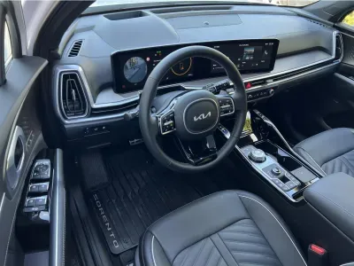 BIAŁY SUV KIA SORENTO IV z 2024 r., DIESEL, skrzynia biegów AUTOMATYCZNA 193KM, zdjęcie 4 z 17