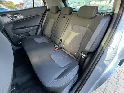 SZARY SUV KIA SPORTAGE z 2025 r., BENZYNA, skrzynia biegów AUTOMATYCZNA 210KM, zdjęcie 6 z 18