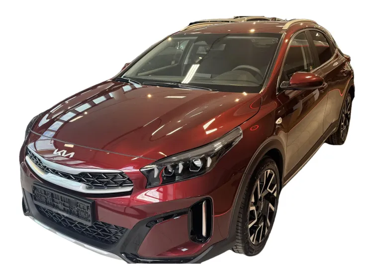 BORDOWY CROSSOVER KIA XCEED z 2025 r., BENZYNA, skrzynia biegów AUTOMATYCZNA 150KM, zdjęcie główne
