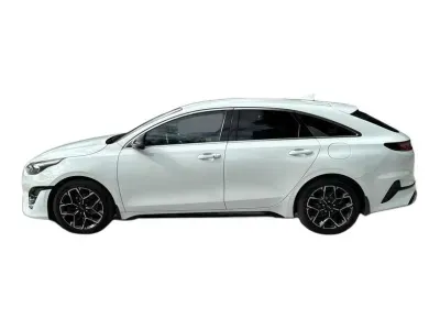 BIAŁY KOMBI KIA PROCEED z 2023 r., BENZYNA, skrzynia biegów AUTOMATYCZNA 160KM, zdjęcie 11 z 18