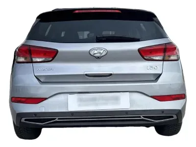 SREBRNY HATCHBACK HYUNDAI I30 z 2024 r., BENZYNA, skrzynia biegów MANUALNA 120KM, zdjęcie 9 z 9