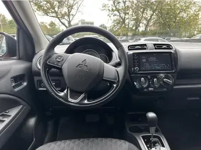CZERWONY HATCHBACK MITSUBISHI SPACE STAR z 2022 r., BENZYNA, skrzynia biegów AUTOMATYCZNA 71KM, zdjęcie 7 z 19