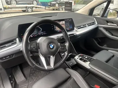 SZARY SEDAN BMW SERIE2-ACTIVETOURER z 2023 r., BENZYNA, skrzynia biegów AUTOMATYCZNA 136KM, zdjęcie 5 z 19