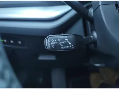 SZARY KOMBI SKODA OCTAVIA IV z 2023 r., DIESEL, skrzynia biegów AUTOMATYCZNA 150KM, zdjęcie 16 z 19