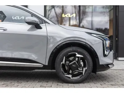 SREBRNY SUV KIA SPORTAGE z 2026 r., BENZYNA, skrzynia biegów AUTOMATYCZNA 150KM, zdjęcie 5 z 20