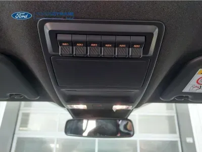 SZARY SUV FORD RANGER z 2024 r., BENZYNA, skrzynia biegów AUTOMATYCZNA 215KM, zdjęcie 6 z 33