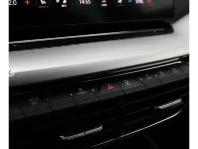 NIEBIESKI SEDAN SKODA OCTAVIA LIM. z 2023 r., BENZYNA, skrzynia biegów MANUALNA 150KM, zdjęcie 6 z 20