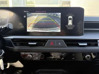 SZARY HATCHBACK KIA STONIC z 2026 r., BENZYNA, skrzynia biegów MANUALNA 100KM, zdjęcie 10 z 17