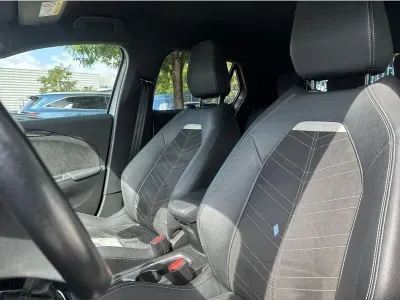 SREBRNY HATCHBACK OPEL CORSA z 2022 r., BENZYNA, skrzynia biegów MANUALNA 101KM, zdjęcie 16 z 19