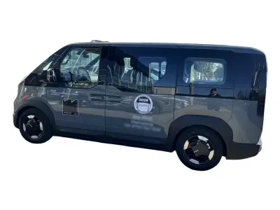 SZARY VAN KIA PV5 z 2025 r., ELEKTRYCZNY, skrzynia biegów AUTOMATYCZNA 163KM, zdjęcie 15 z 19