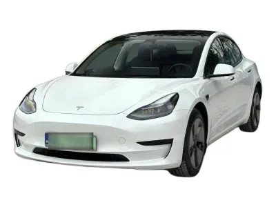 BIAŁY SEDAN TESLA MODEL 3 z 2022 r., ELEKTRYCZNY, skrzynia biegów AUTOMATYCZNA 306KM, zdjęcie 8 z 18