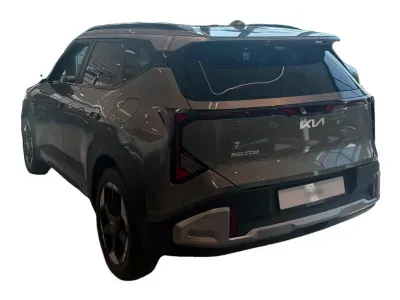 BEŻOWY CROSSOVER KIA SELTOS z 2026 r., BENZYNA, skrzynia biegów AUTOMATYCZNA 180KM, zdjęcie 2 z 6