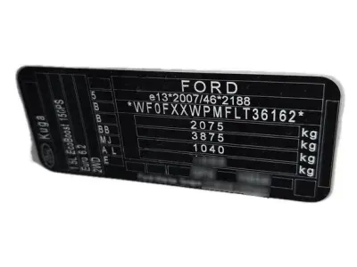 BIAŁY SUV FORD KUGA z 2020 r., BENZYNA, skrzynia biegów MANUALNA 110KM, zdjęcie 21 z 28