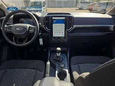 BIAŁY SUV FORD RANGER z 2024 r., DIESEL, skrzynia biegów MANUALNA 125KM, zdjęcie 2 z 18