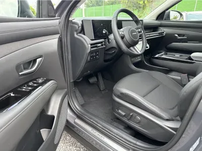 BIAŁY SUV HYUNDAI TUCSON z 2026 r., BENZYNA, skrzynia biegów AUTOMATYCZNA 150KM, zdjęcie 17 z 17