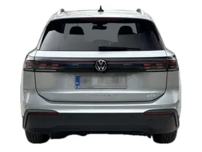 SREBRNY SUV VOLKSWAGEN TIGUAN z 2024 r., BENZYNA, skrzynia biegów AUTOMATYCZNA 131KM, zdjęcie 9 z 19