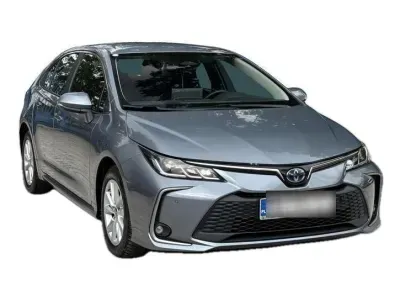 SZARY SEDAN TOYOTA COROLLA z 2023 r., HYBRYDA/BENZYNA, skrzynia biegów AUTOMATYCZNA 140KM, zdjęcie 15 z 18