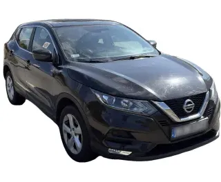 CZARNY SUV NISSAN QASHQAI z 2018 r., BENZYNA, skrzynia biegów MANUALNA 116KM, zdjęcie główne