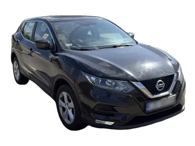 CZARNY SUV NISSAN QASHQAI z 2018 r., BENZYNA, skrzynia biegów MANUALNA 116KM, zdjęcie główne