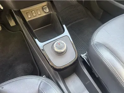 ZIELONY SUV DACIA SPRING ELECTIC z 2022 r., ELEKTRYCZNY, skrzynia biegów AUTOMATYCZNA 45KM, zdjęcie 13 z 17