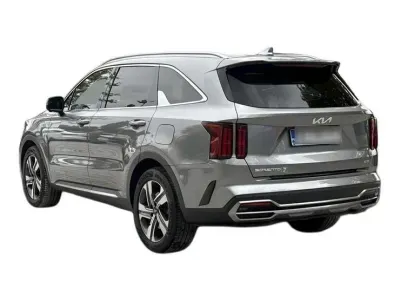 SZARY SUV KIA SORENTO z 2023 r., HYBRYDA/BENZYNA, skrzynia biegów AUTOMATYCZNA 230KM, zdjęcie 11 z 19