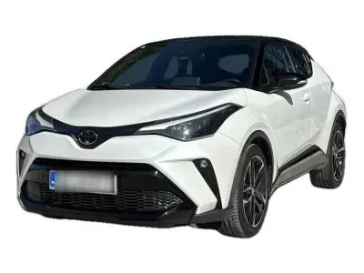 BIAŁY SUV TOYOTA C-HR z 2022 r., HYBRYDA/BENZYNA, skrzynia biegów AUTOMATYCZNA 122KM, zdjęcie 18 z 19