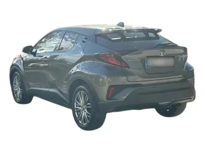 ZIELONY SUV TOYOTA C-HR z 2022 r., HYBRYDA/BENZYNA, skrzynia biegów AUTOMATYCZNA 122KM, zdjęcie 15 z 19