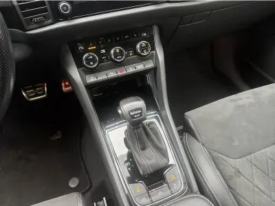 CZARNY SUV SKODA KODIAQ z 2022 r., BENZYNA, skrzynia biegów AUTOMATYCZNA 190KM, zdjęcie 19 z 19