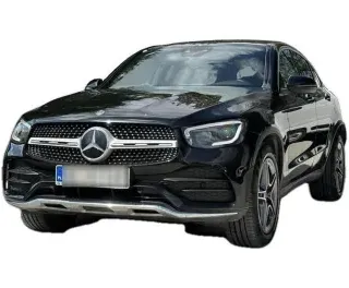 CZARNY SUV MERCEDES CLASE GLC z 2023 r., DIESEL, skrzynia biegów AUTOMATYCZNA 245KM, zdjęcie główne