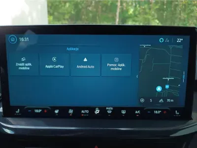 CZARNY KOMBI FORD FOCUS TURNIER z 2025 r., HYBRYDA/BENZYNA, skrzynia biegów AUTOMATYCZNA 155KM, zdjęcie 11 z 17